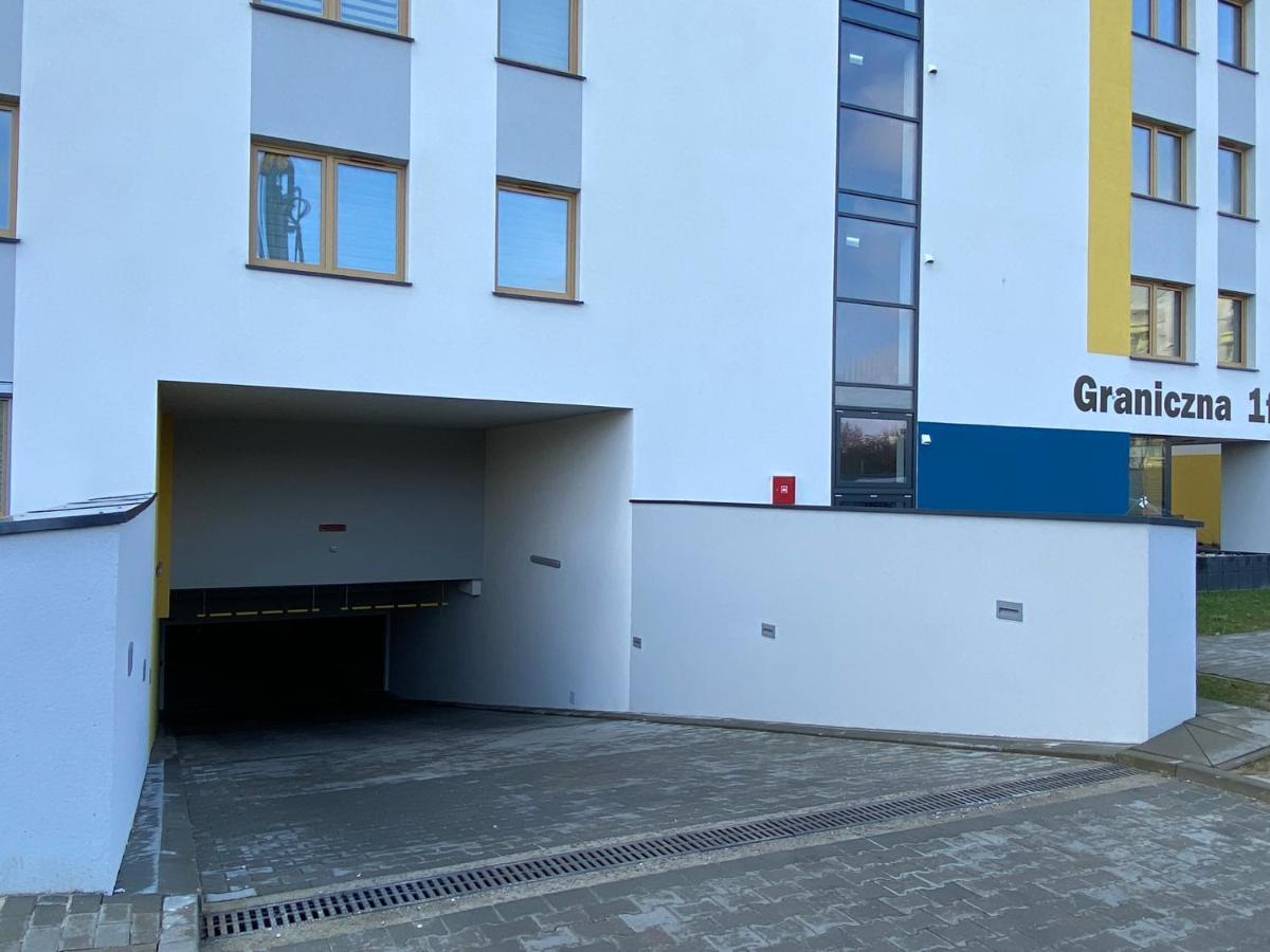 Apartamenty Magia Z Bezplatnym Parkingiem I Klimatyzacja Rzeszów Exteriör bild