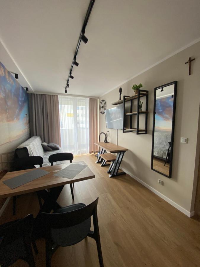 Apartamenty Magia Z Bezplatnym Parkingiem I Klimatyzacja Rzeszów Exteriör bild